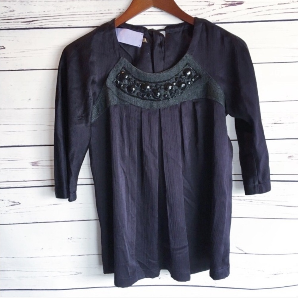 Vera Wang lavender labeled silk blouse, size 2